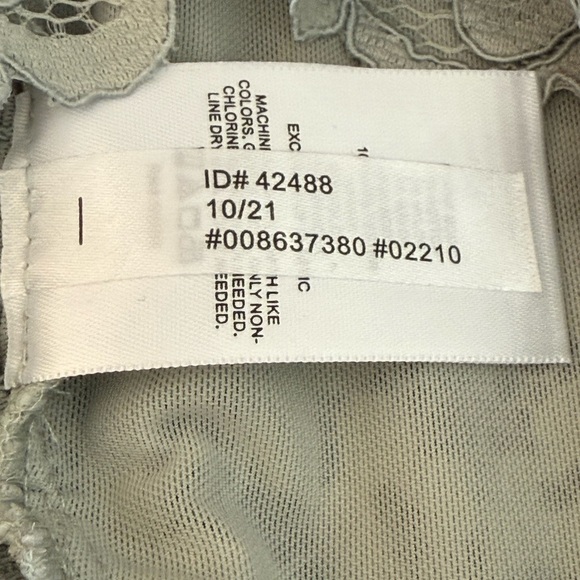 Express Women’s Mint Allover Lace Cropped Cami NWT Medium - Picture 5 of 6